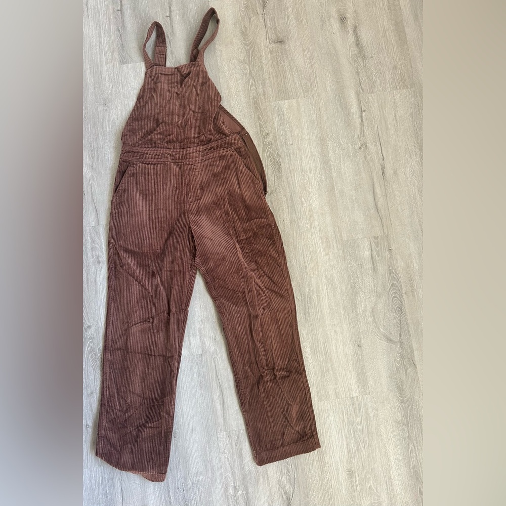 Billabong corduroy overalls with zip side